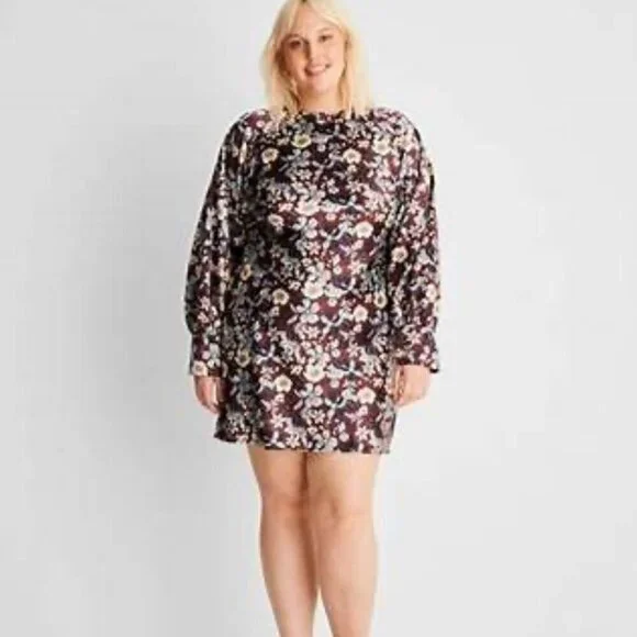 NWOT Future Collective NWT Silky Floral Shift Dress Open Back Romantic Feminine - Picture 3 of 11